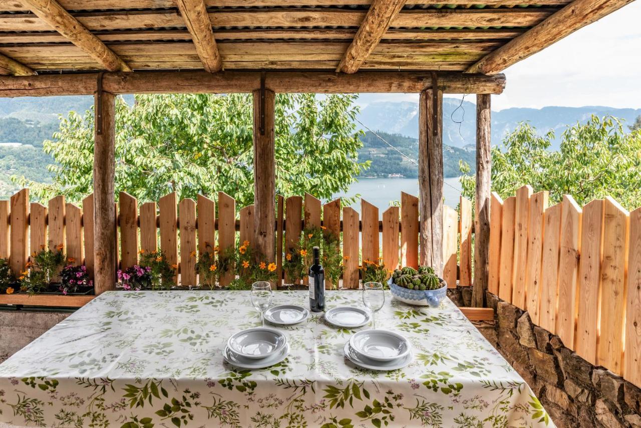 Residenza Glicine Lägenhet Pergine Valsugana Exteriör bild